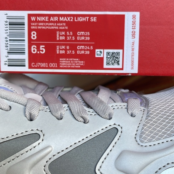 NIKE WMNS AIR MAX2 LIGHT SE
VAST GREY/PURPLE AGATE
Sneakers Athletic 
CJ7981 001 - Picture 16 of 16